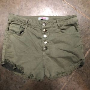 high-waisted, army green shorts buttons